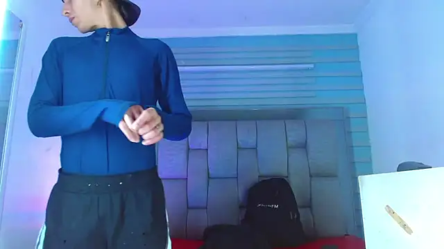 Valentin_Gray webcam