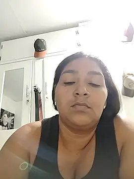 EliehtIsabellx webcam
