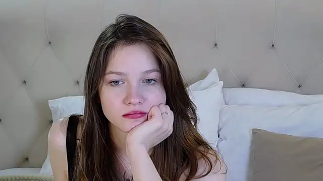 MichelleRoux webcam