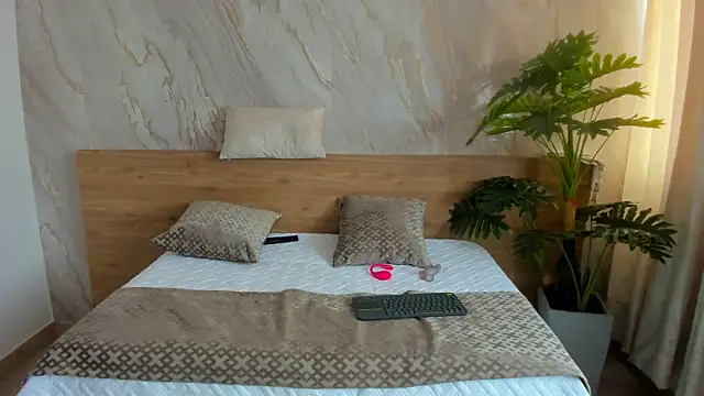 megann_hill_ webcam