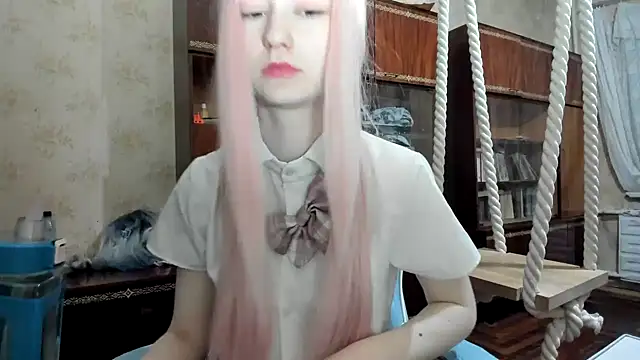 Yoonhee_Kiss webcam