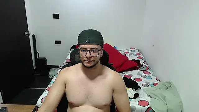 DirtyNotLimits_ webcam