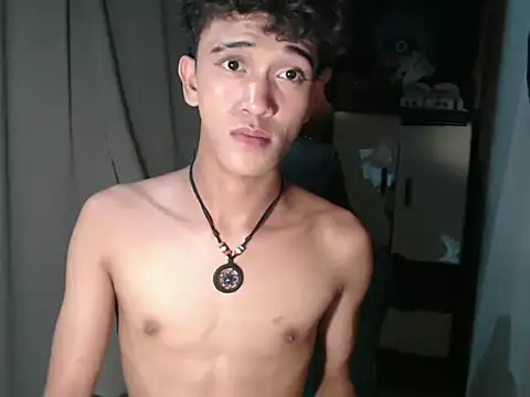 hugekenbigcock webcam