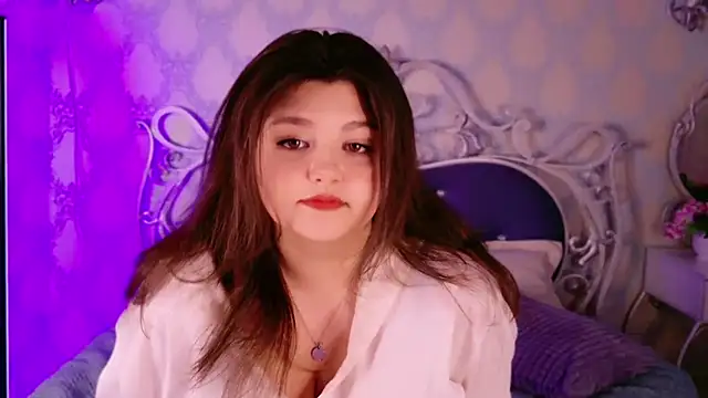UR_BELLA webcam