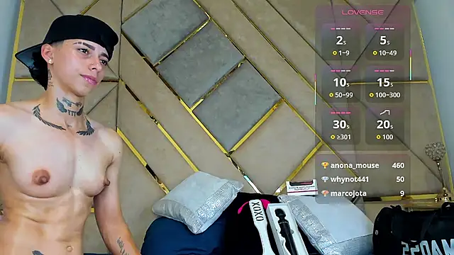 AmberAdams_ webcam