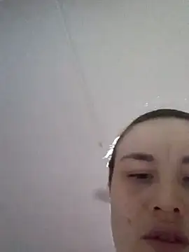 MoonIrene webcam