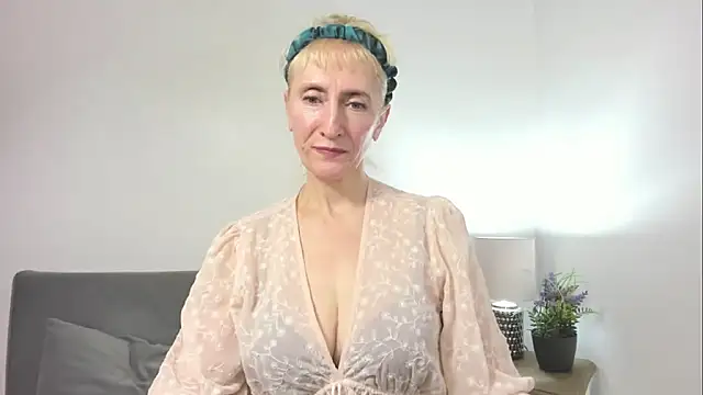 MargaretMilf69 webcam