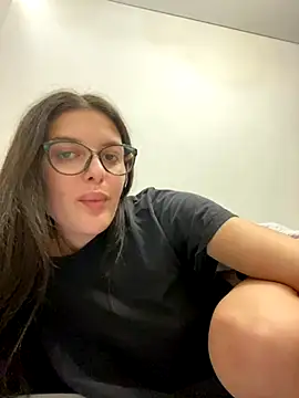 little_belucci webcam