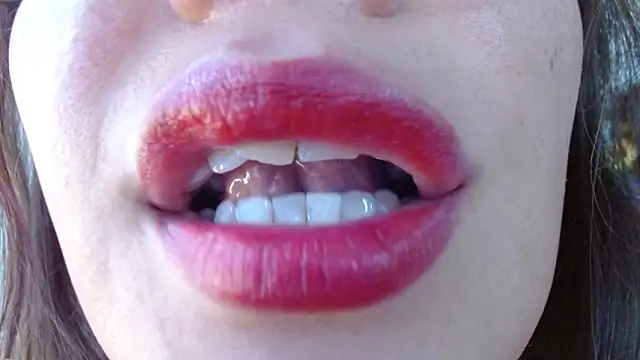 miss_evoleth2 webcam