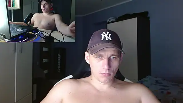 PoliglotJoe webcam