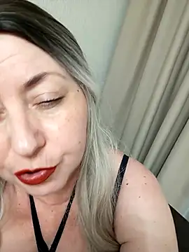 Lana_Luna1 webcam