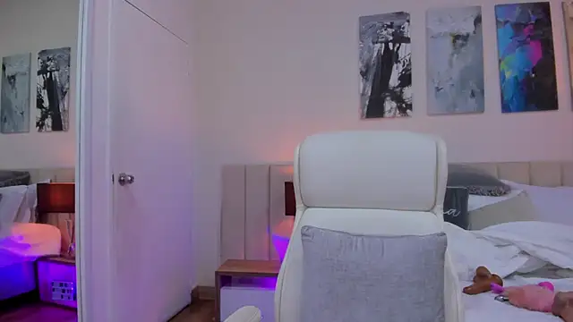 DaniRousse webcam