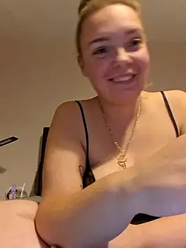 ChloVIPxx webcam