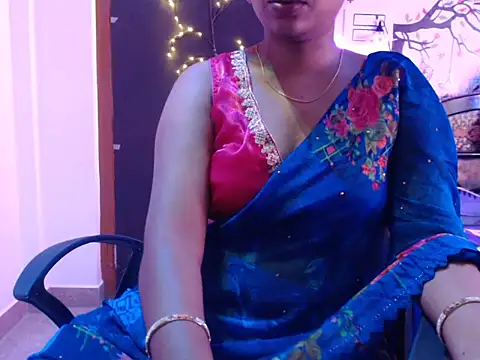 Hey___Seetha webcam