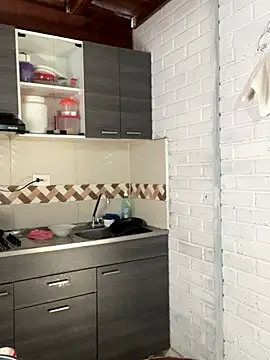 Cami_Moon1 webcam