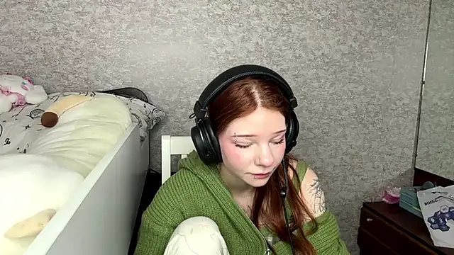 HueRivas webcam
