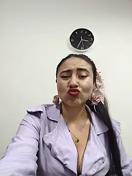 _Sarah-Office1 webcam