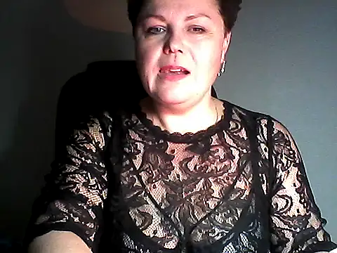 EllaLove2277 webcam