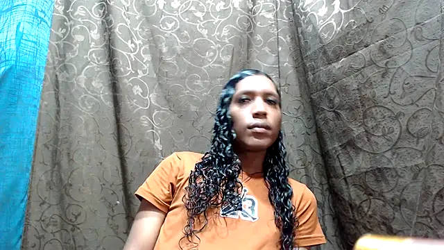 shairaStarr webcam