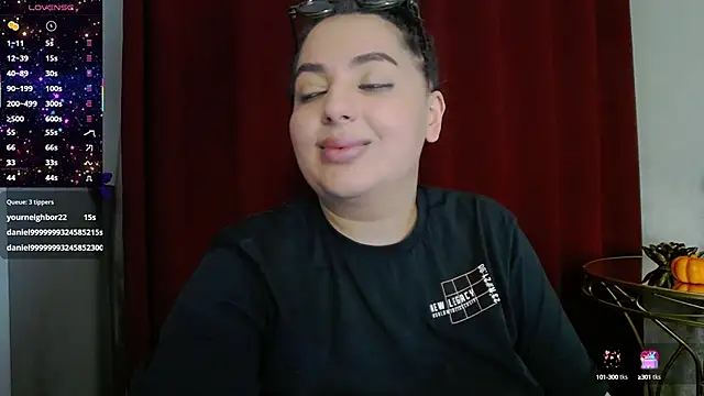 BustyAllyy webcam