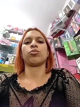 Zoe73_ webcam