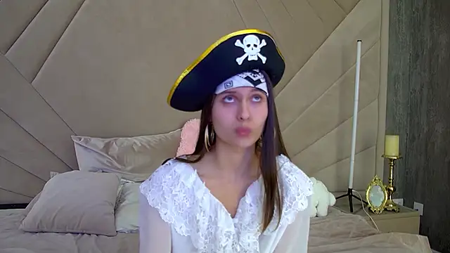 AlisaVersailles webcam