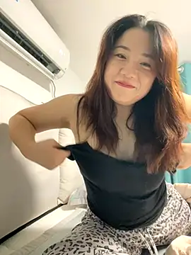 Momo-9988 webcam