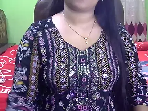 BengaliQueenStar webcam
