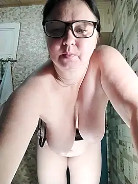 Holly-69 webcam