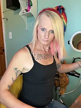 Cutetrans90 webcam
