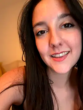 RealJuliette webcam