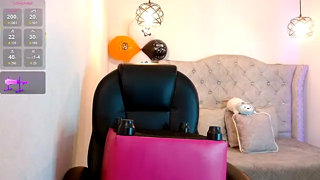 Charlotte_Jones__ webcam