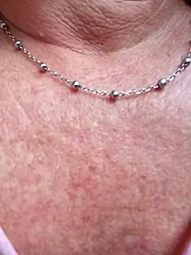 Sexy-Woman-Mature webcam