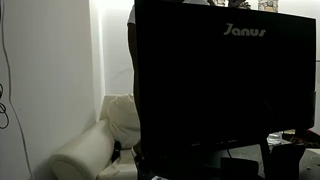 NinaCollinss1 webcam