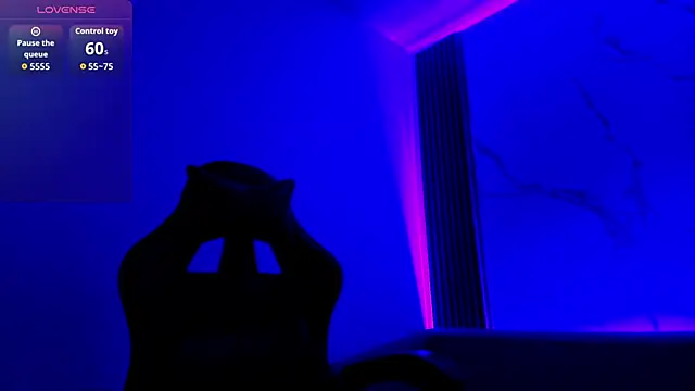 TyagoRoberts webcam
