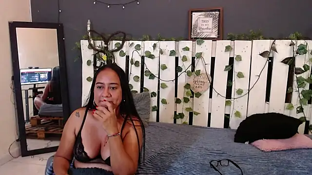 LIA_ROJAS webcam