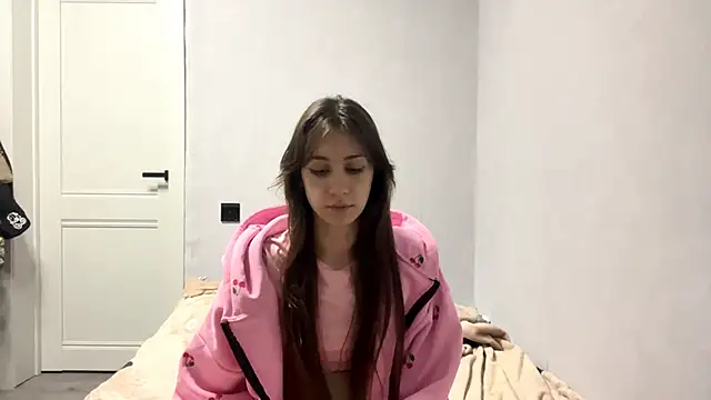 WildPeachh webcam