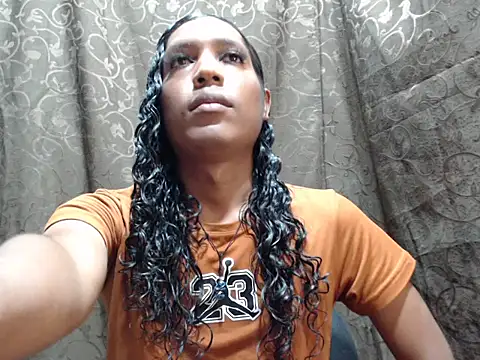 shairaStarr webcam