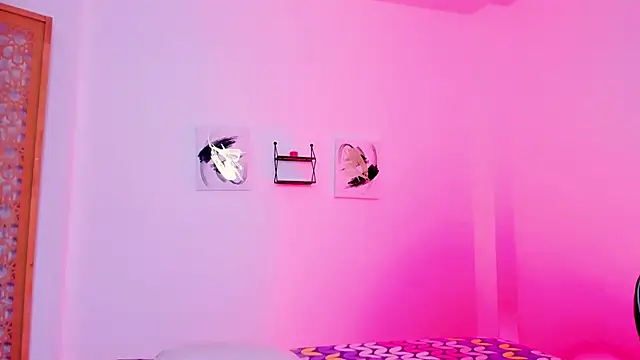 sophierooy22 webcam