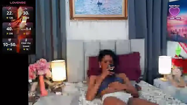 Tarah_Ebony webcam