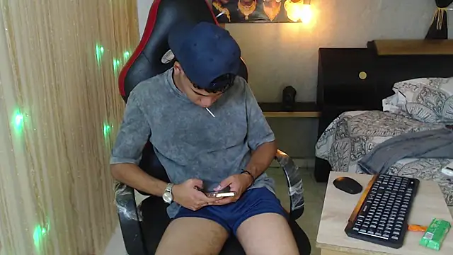lord_jamess_ webcam