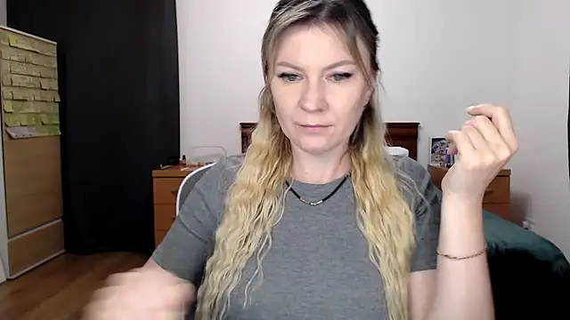 ParadiseAlina webcam