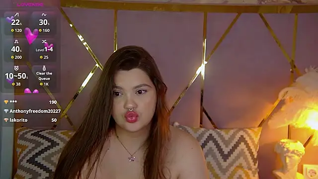 EmilyHyde webcam