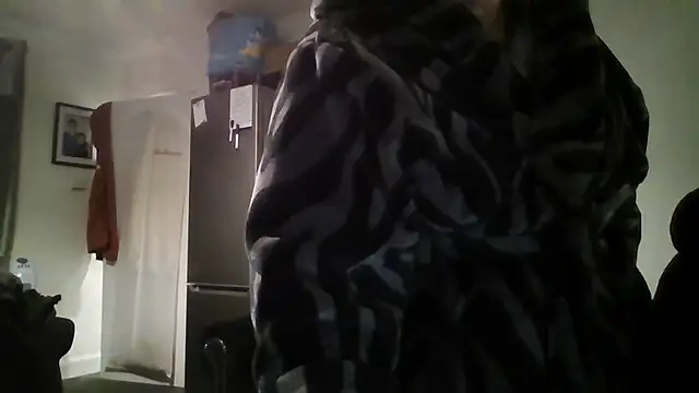 juicypuss25 webcam