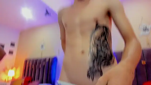 Nascary_Fox webcam