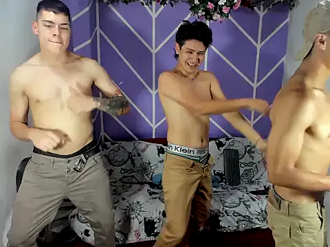 nexusboyhot webcam