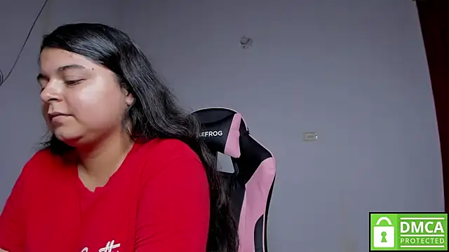 Little_Shaara webcam