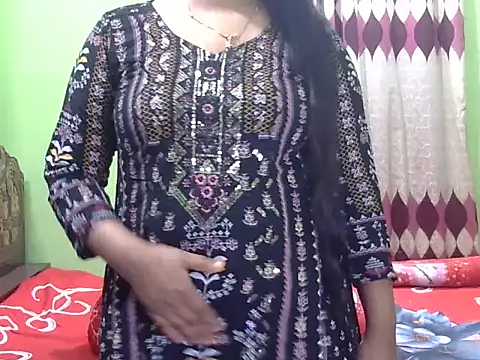 BengaliQueenStar webcam