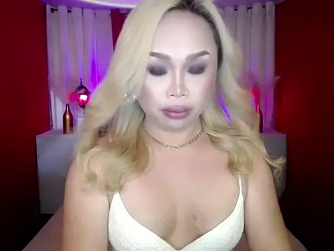 Madameblonde webcam
