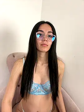 Liaa_sr webcam